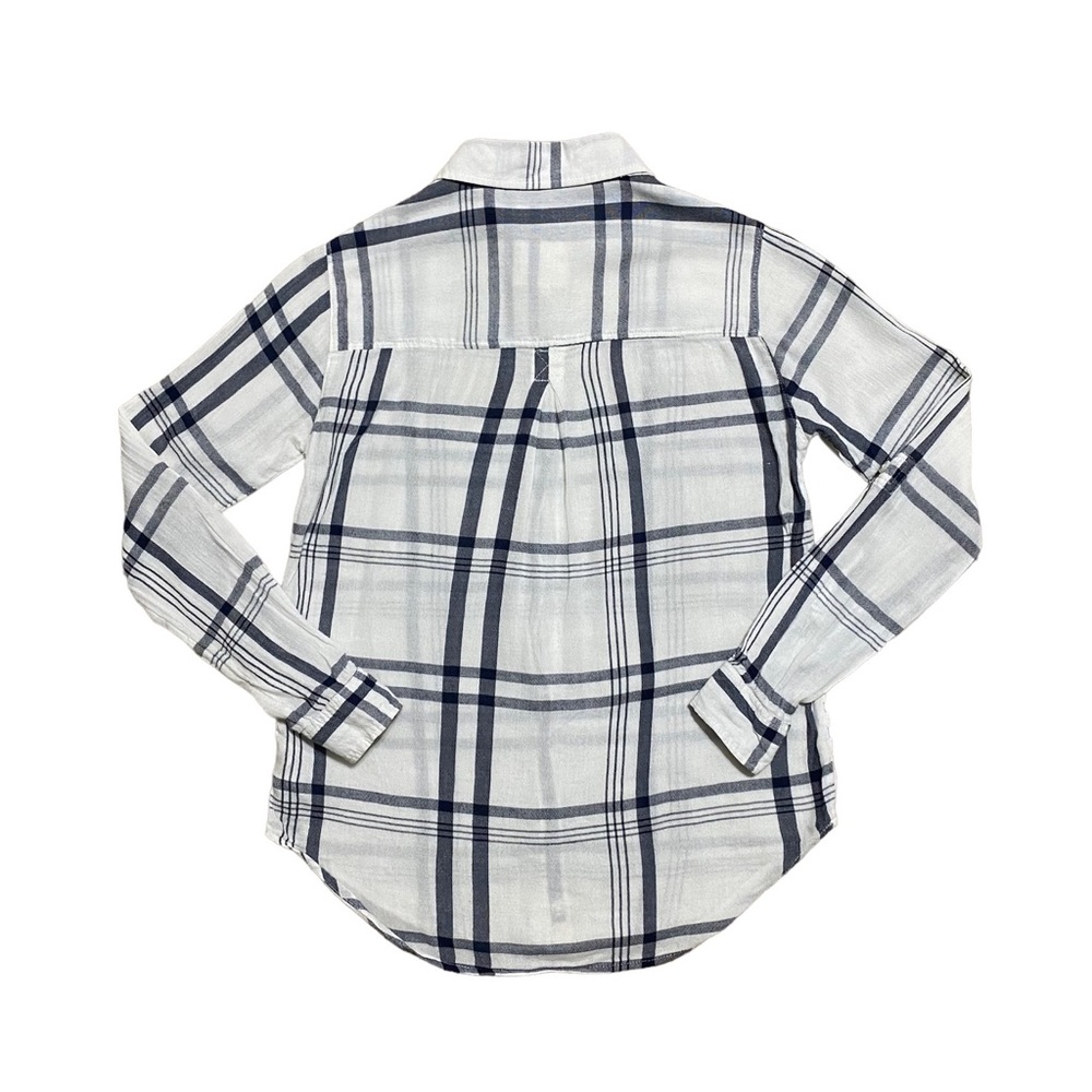 American Eagle Boyfriend Fit Plaid Button Down Shirt - Picture 2 of 8